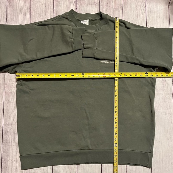 Hidden NY Past, present & Future Crewneck size L - Picture 2 of 5